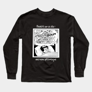 Bientôt sur ce site, une ruine pittoresque Long Sleeve T-Shirt